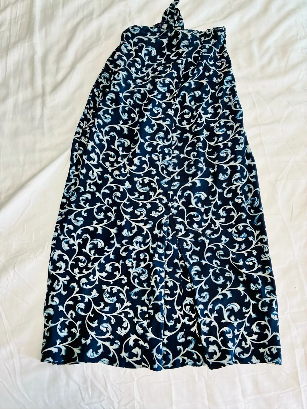 Ellen Tracy 12 Navy and White Filigree Silk Printed Drawstring Maxi Pencil Skirt